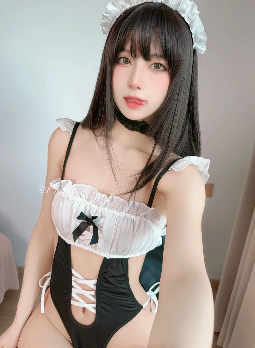 布丁大法 - 女仆泳装 [18P,1V-125MB]